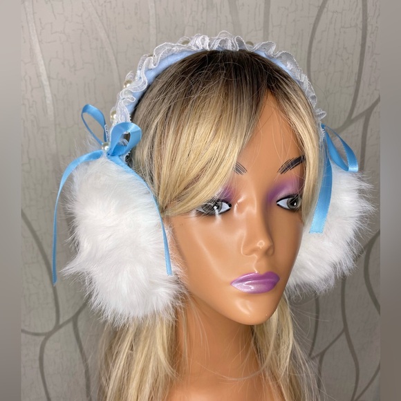 🎀🌷 White & Blue Faux Fur Earmuffs w/ Pearl Ruffle Lace Ribbon Headband 🌷🎀 NWT - Picture 6 of 11